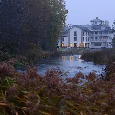 Trofee Hunting House *