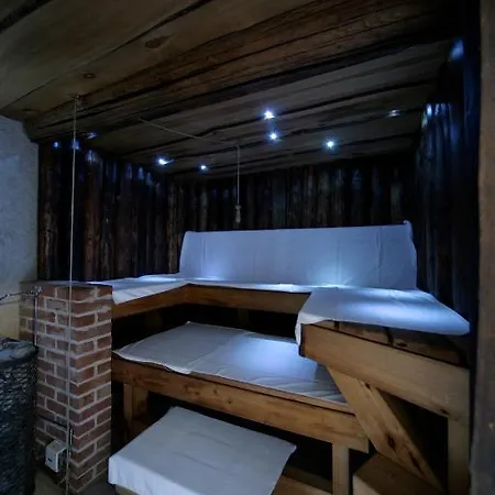 Vikendica Trofee Hunting House